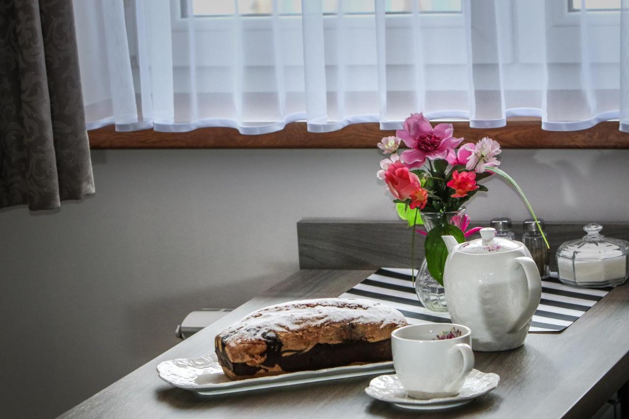 Ania Apartamenty Хохолув Екстериор снимка